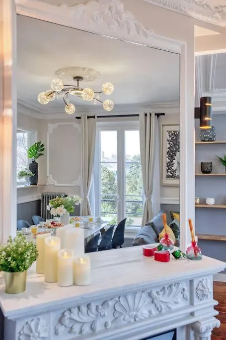 Parisian Gem: Heart Of The Latin Quarter- 2Br Lift Apartment France