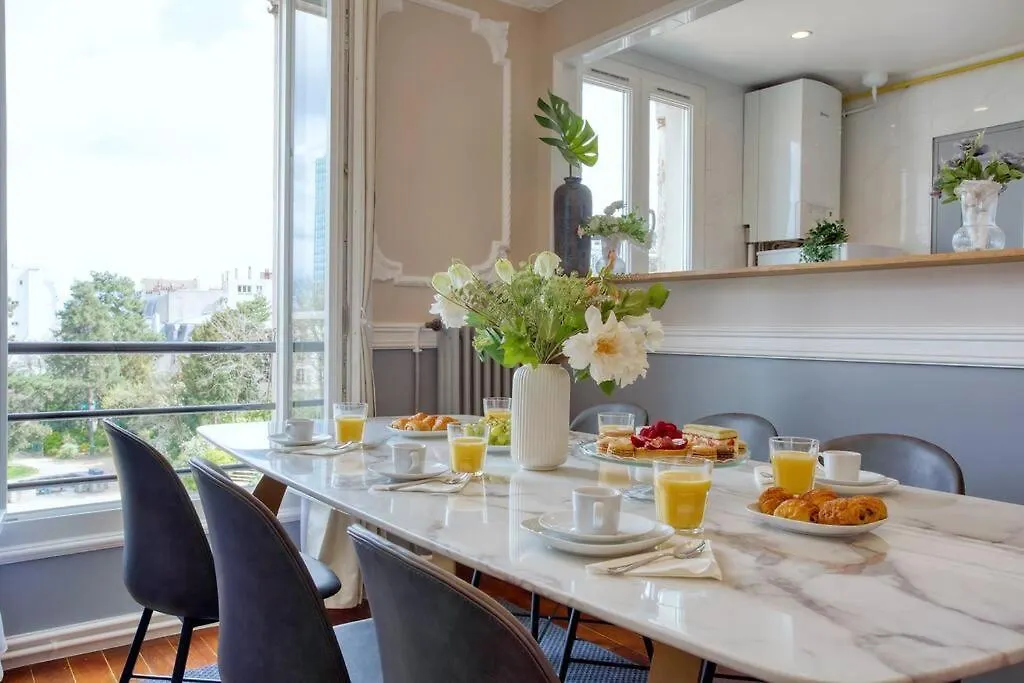 Parisian Gem: Heart Of The Latin Quarter- 2Br Lift Apartment France